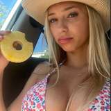 dollphinnn from onlyfans