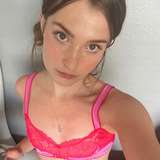 lunaisabrat from onlyfans