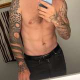 tomharderxxx from onlyfans
