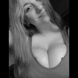 lynntoria from onlyfans